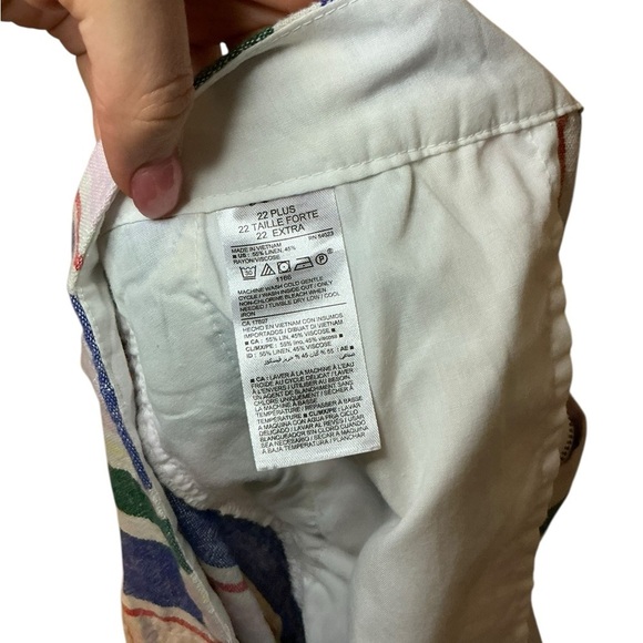 Old Navy Blue and Green Striped Shorts with Relaxed Fit - Picture 5 of 5